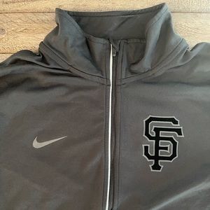 Women’s Nike SF Giants pullover Large